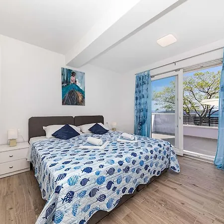 Dispet Villa Kaštela